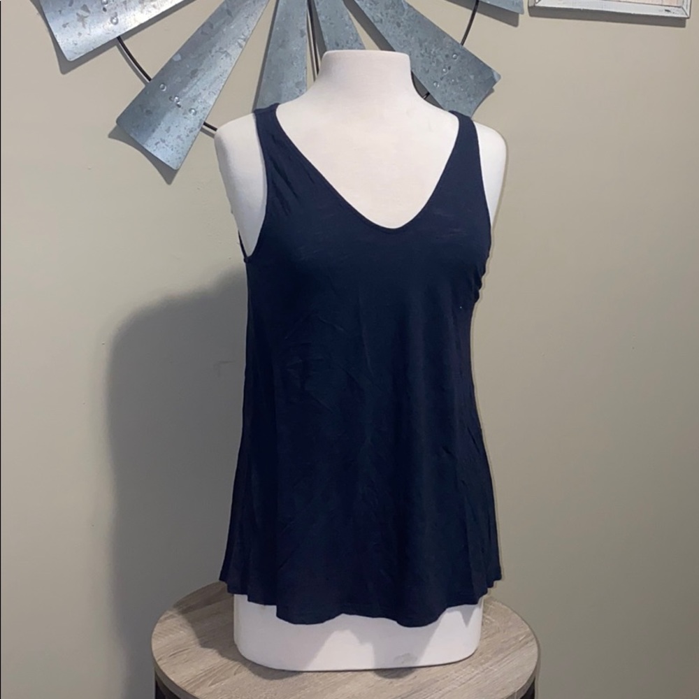 JOLIE 💙 DARK NAVY TANK